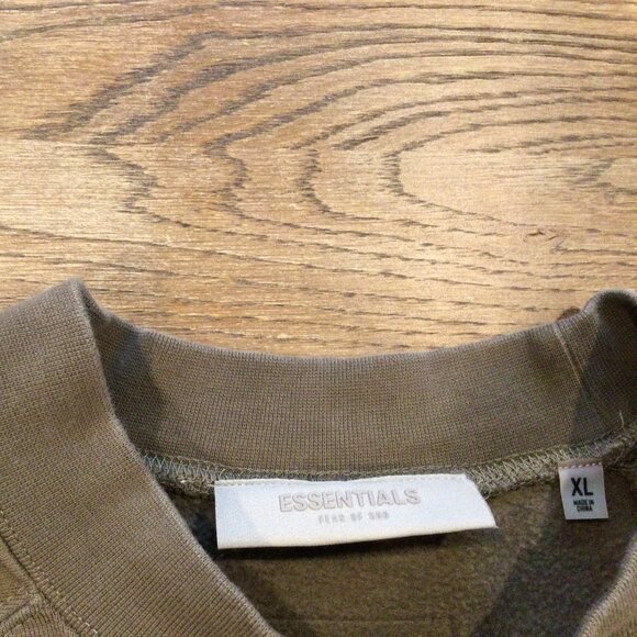 Essentials - Fear of God Crew Neck Long Sleeve Pullover Size: XL - Picture 7 of 9